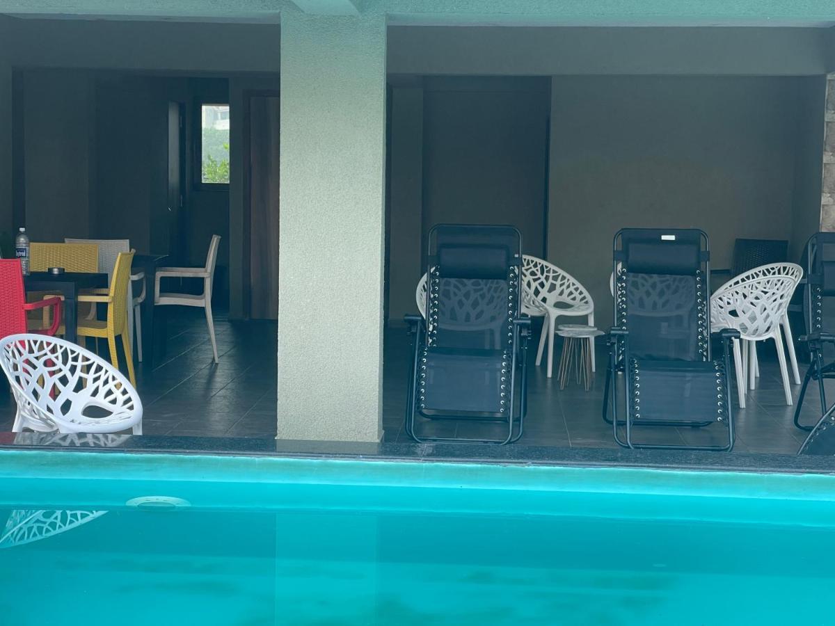 Neville'S Villa - Pet Friendly With Pool آليباغ المظهر الخارجي الصورة